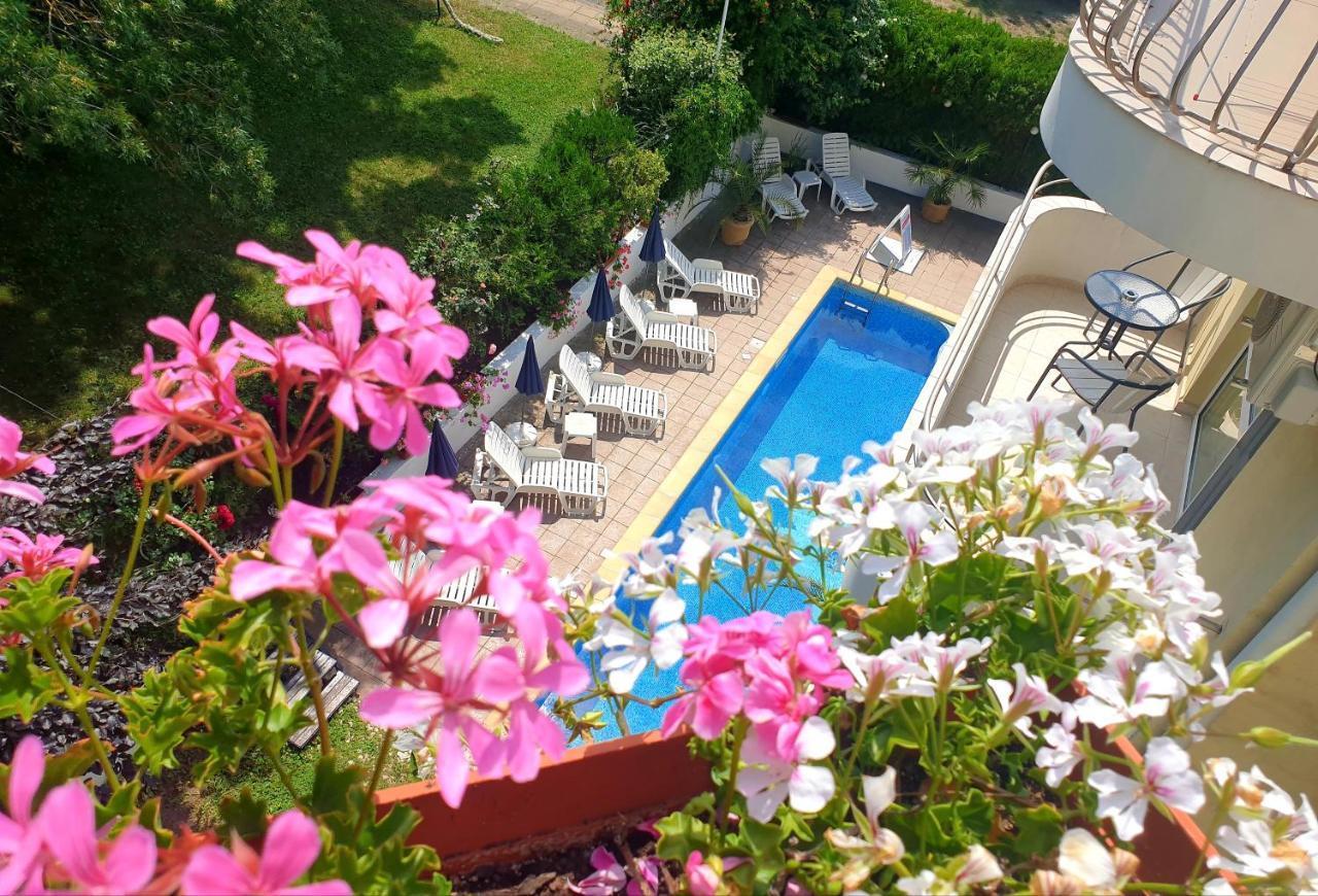 Feniks Hotel